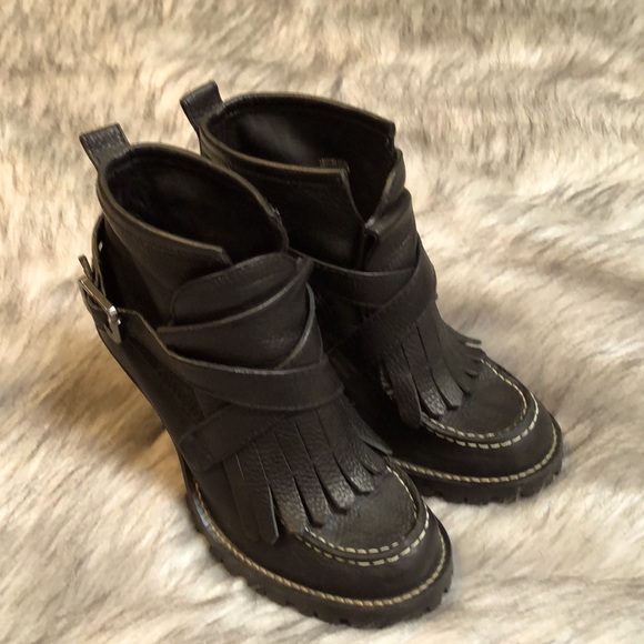 Tory Burch Shoes - Tory Burch boots🌹🌹🌹
